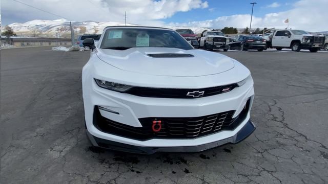 Used 2023 Chevrolet Camaro SS image 3