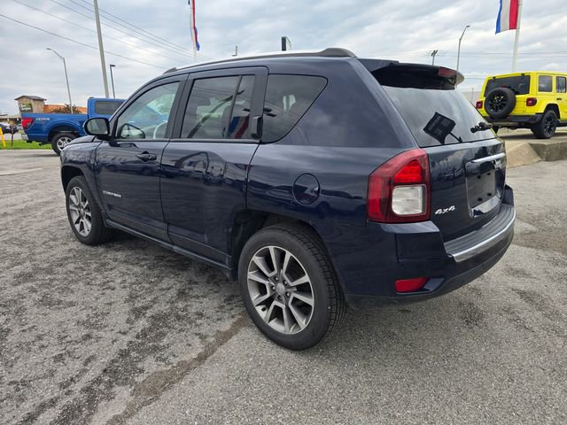 Used 2017 Jeep Compass High Altitude AWD/4WD image 5