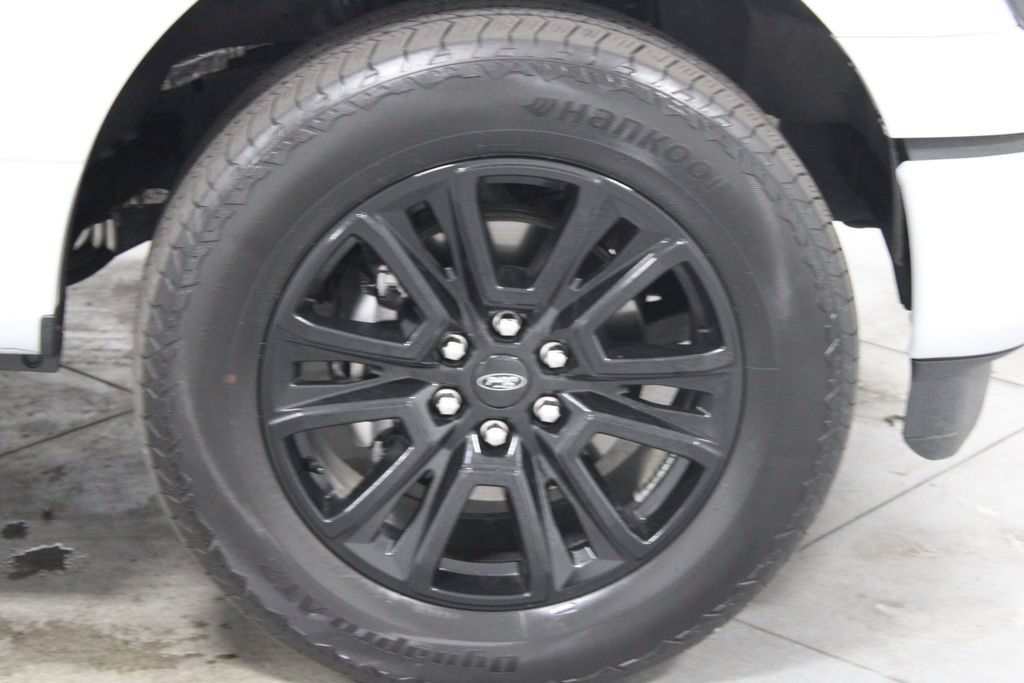 Used 2025 Ford F150 Platinum AWD/4WD image 12