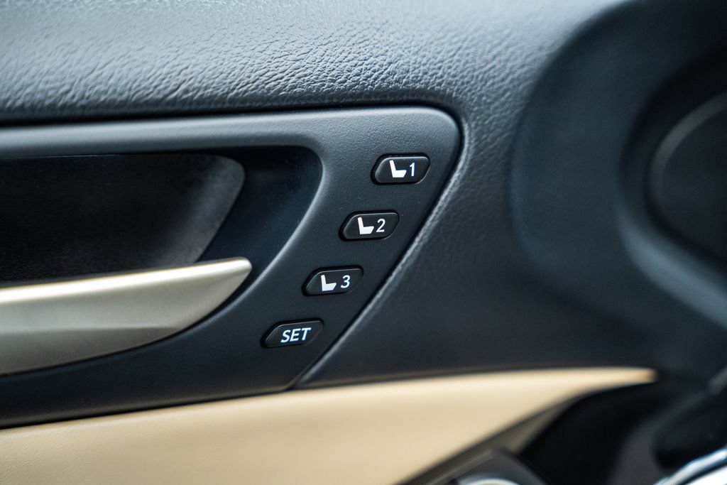 Used 2020 Lexus IS 300 w/ Navigation Package RWD image 39