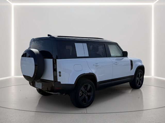 Certified 2026 Land Rover Defender 110 S AWD/4WD image 5