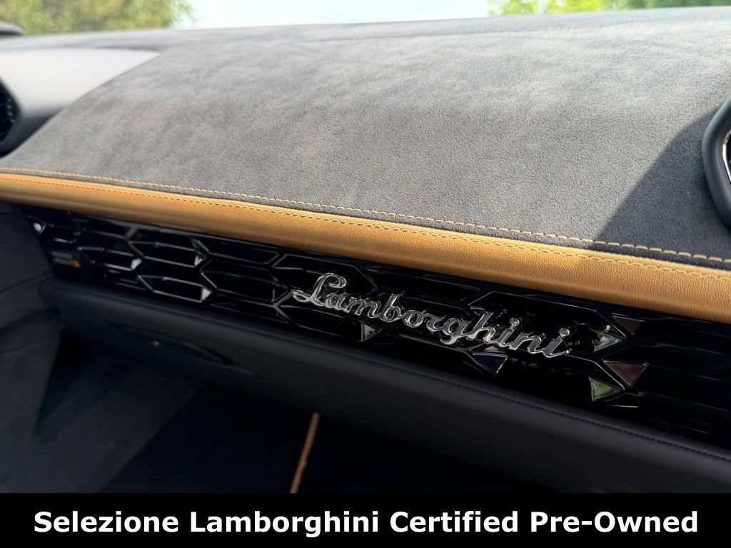 Used 2024 Lamborghini Huracan Tecnica RWD image 44