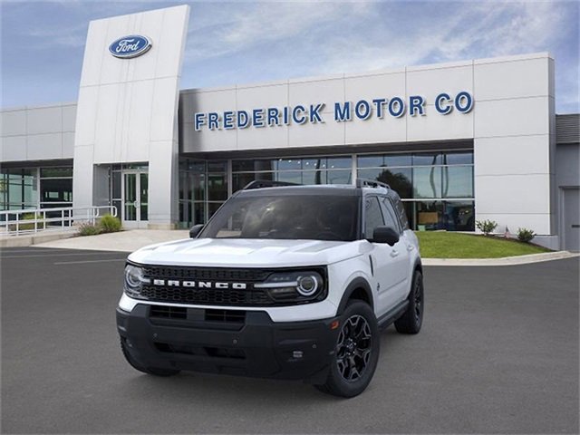 New 2025 Ford Bronco Sport Outer Banks w/ Outer Banks Tech Package+ image 2