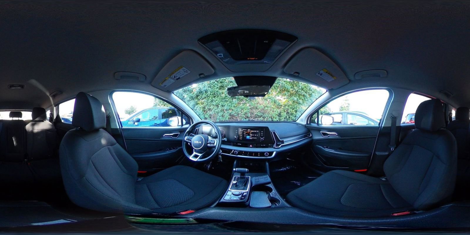 Used 2025 Kia Sportage LX FWD image 42