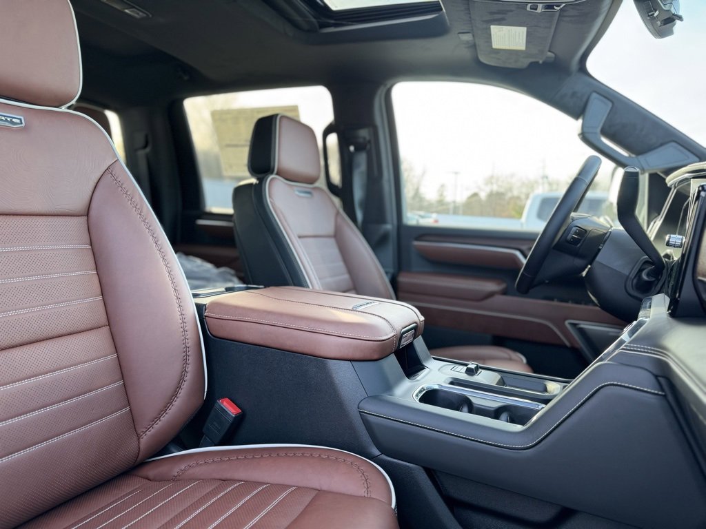 New 2026 GMC Sierra 2500 Denali Ultimate image 11