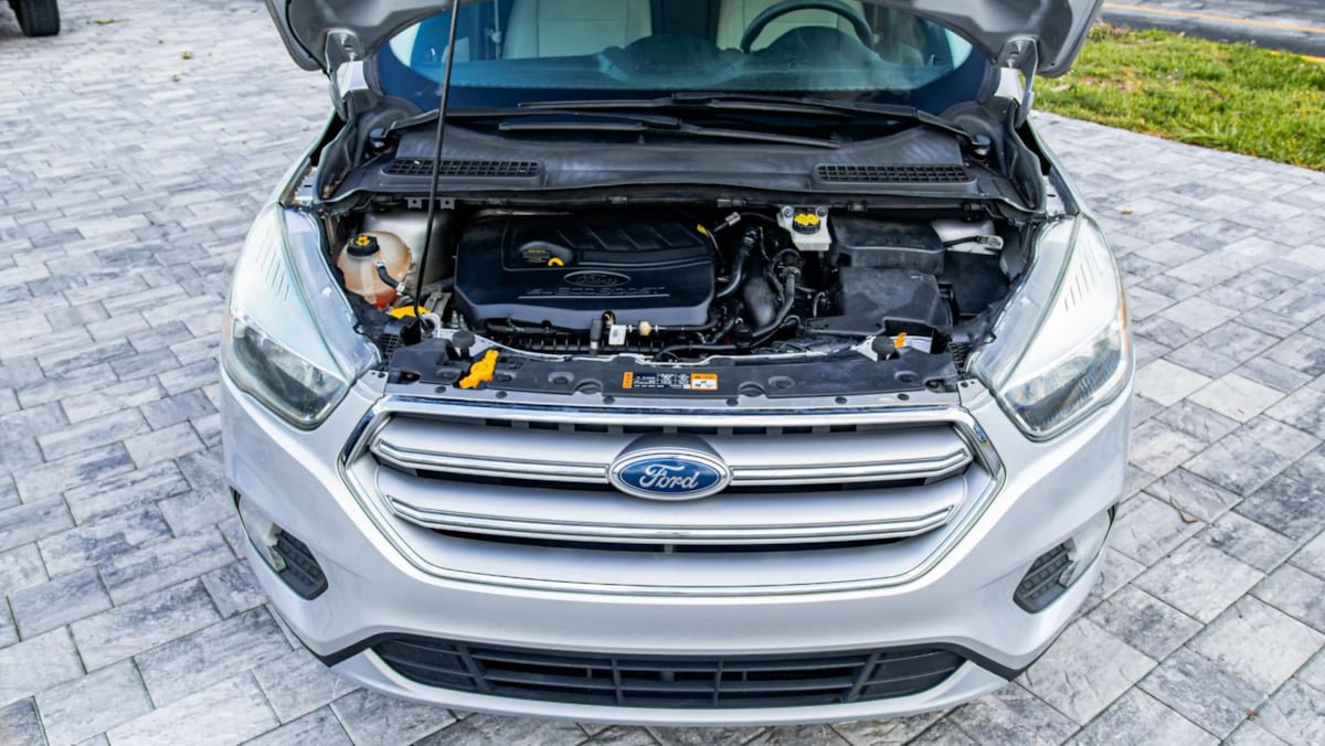 Used 2017 Ford Escape SE FWD image 40