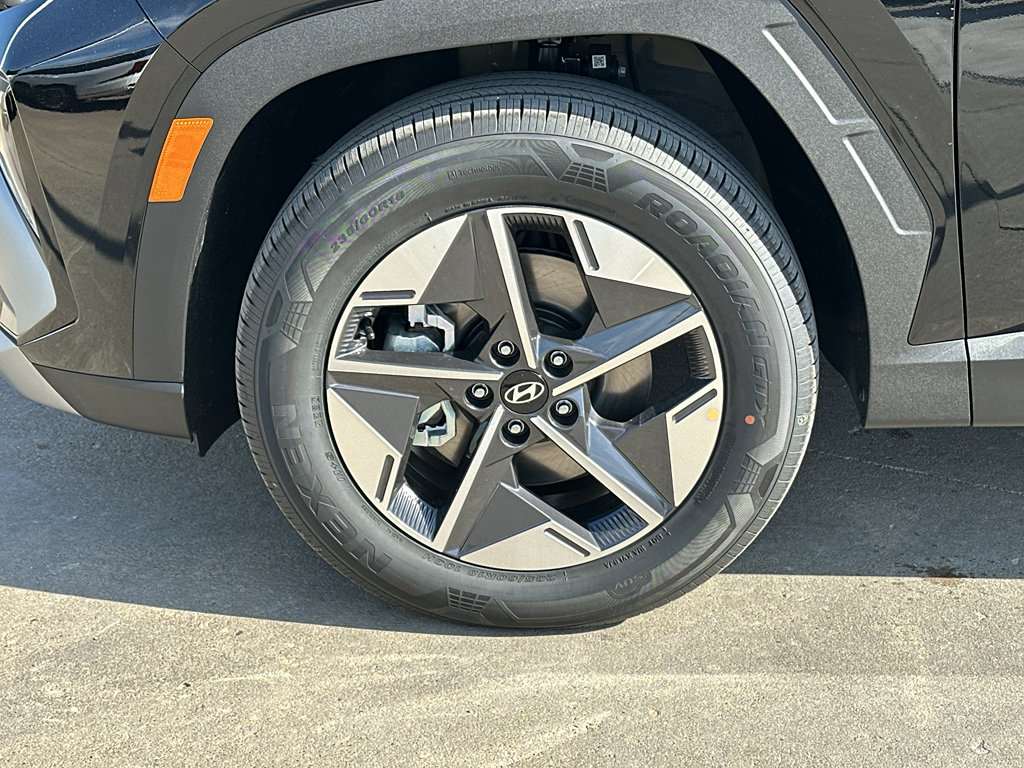 New 2026 Hyundai Tucson SEL image 3