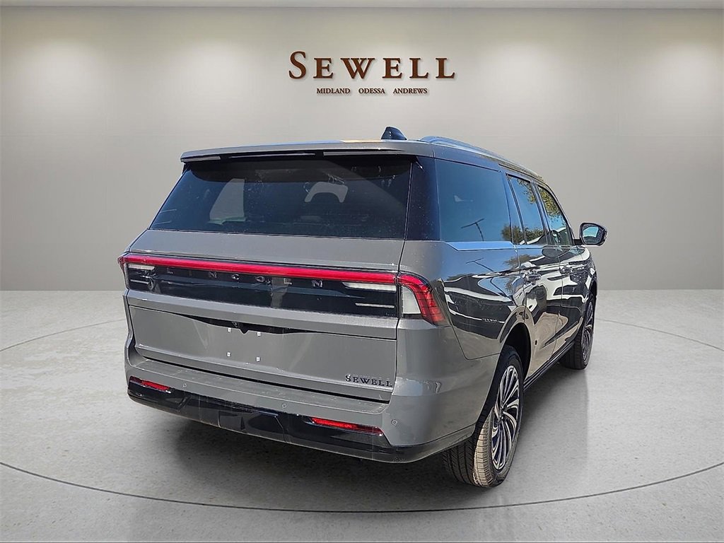 New 2026 Lincoln Navigator Black Label image 4