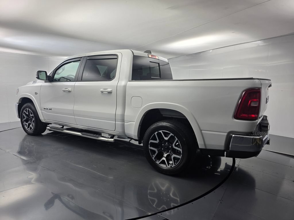 Used 2026 RAM 1500 Laramie AWD/4WD image 6