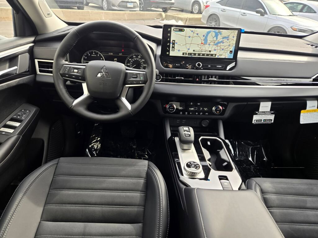 New 2026 Mitsubishi Outlander SEL AWD/4WD image 13