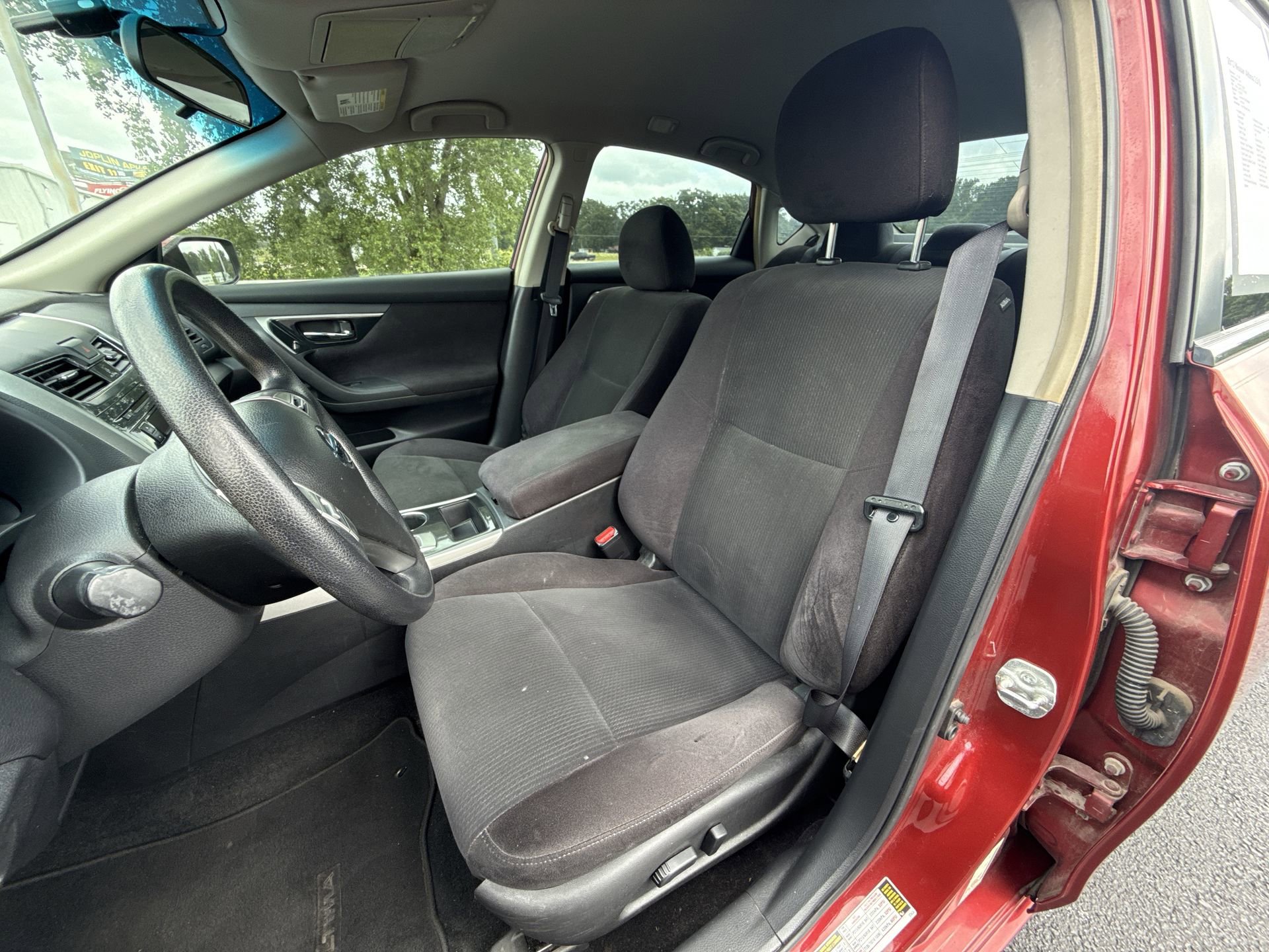 Used 2013 Nissan Altima 2.5 S FWD image 11