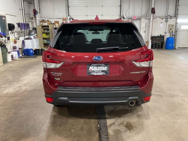 Used 2023 Subaru Forester Limited image 5