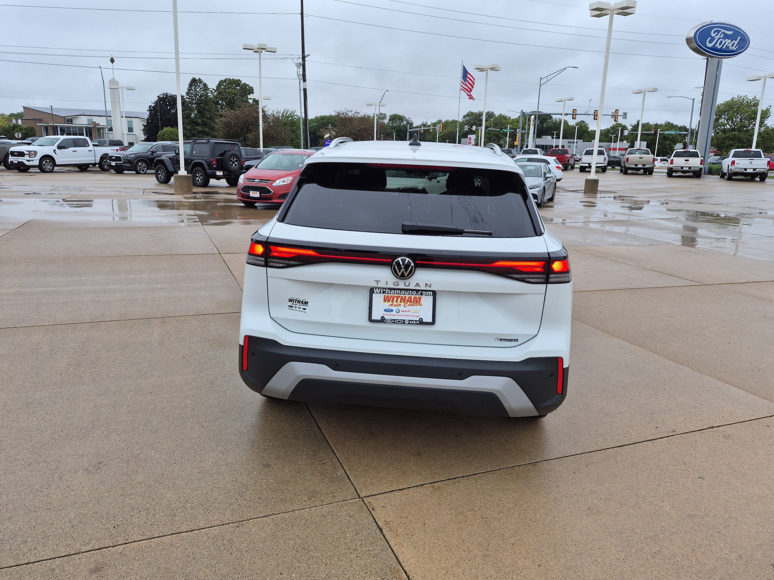 New 2026 Volkswagen Tiguan S AWD/4WD image 5