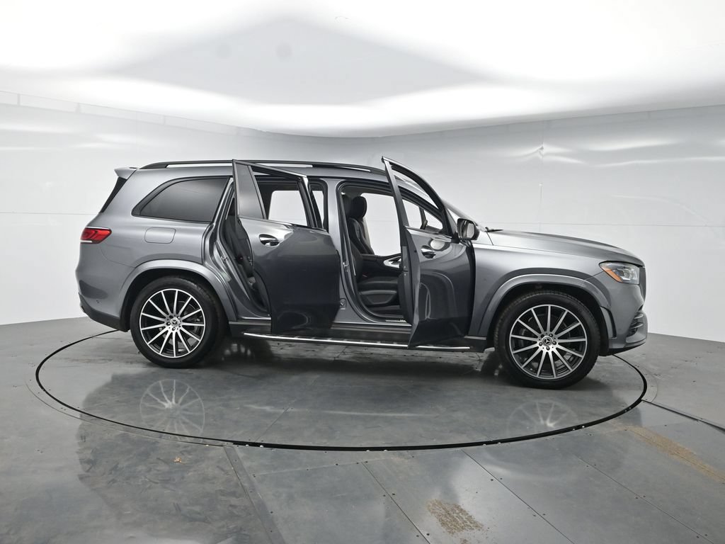 Used 2023 Mercedes-Benz GLS 580 4MATIC image 50