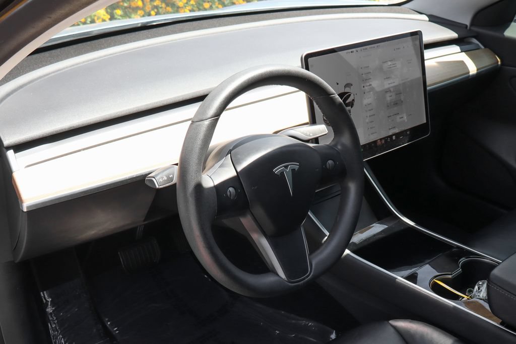 Used 2020 Tesla Model 3 Long Range AWD/4WD image 18