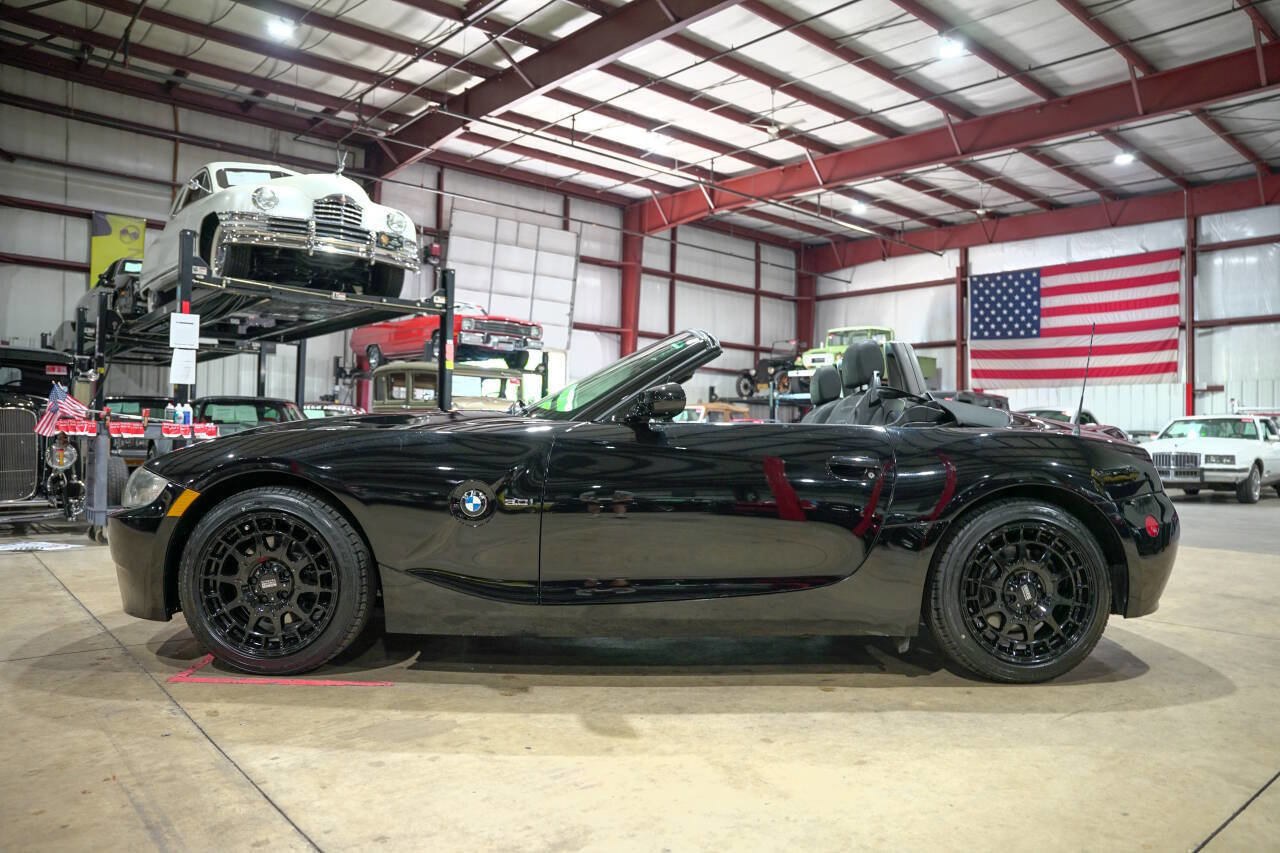 Used 2006 BMW Z4 3.0i image 3