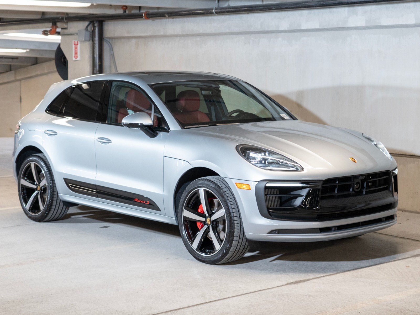 New 2026 Porsche Macan S AWD/4WD image 7