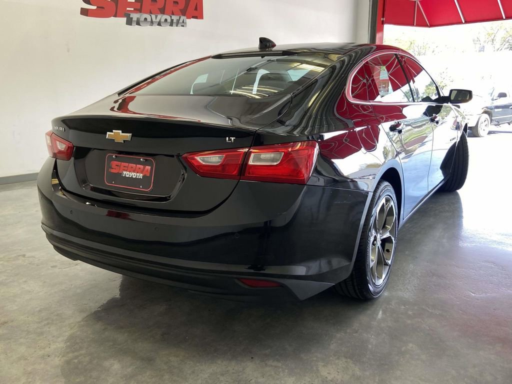 Used 2024 Chevrolet Malibu LT image 3