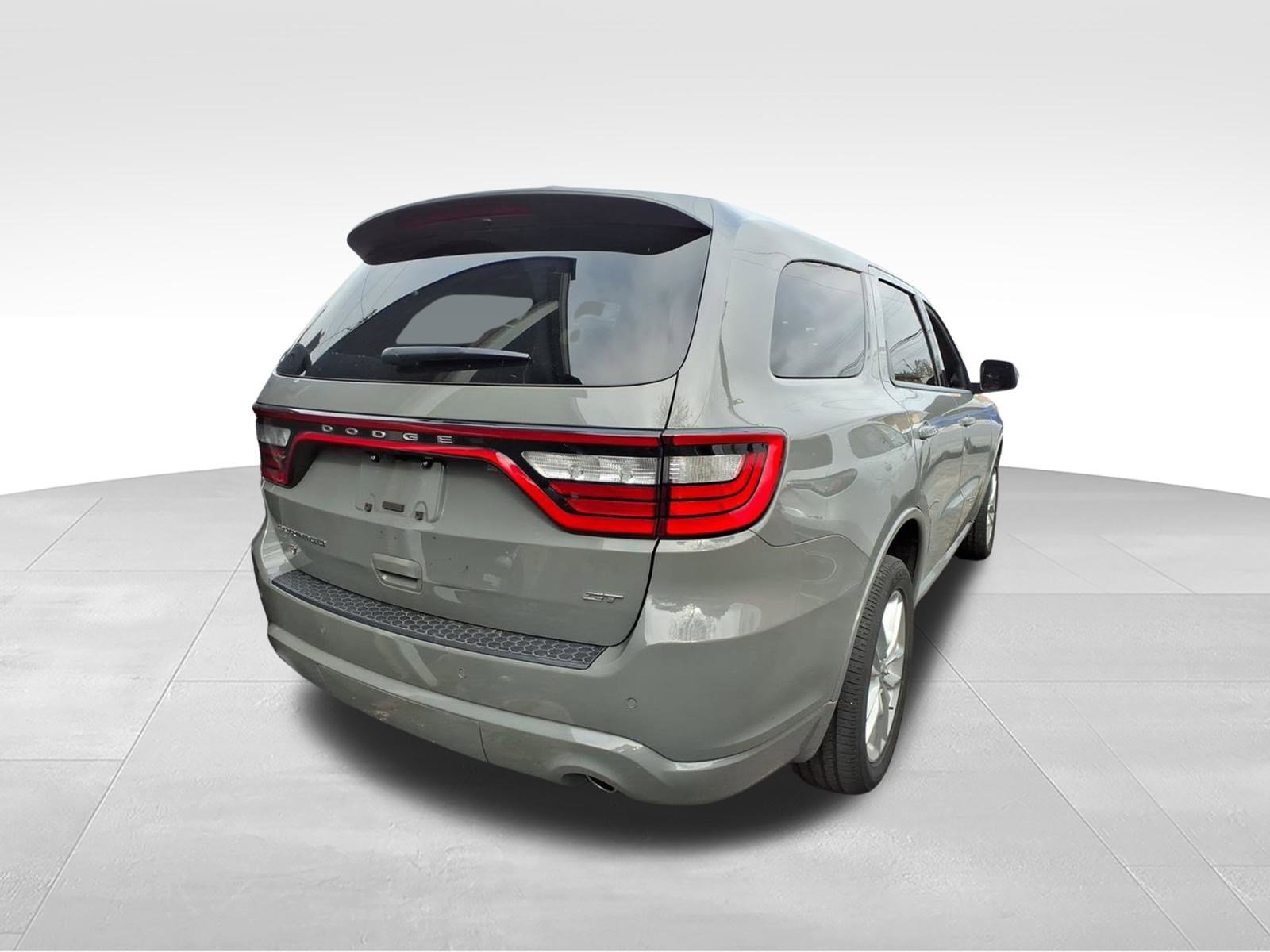 Used 2022 Dodge Durango GT image 3