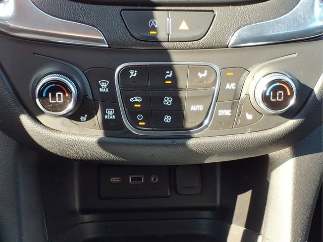 Used 2022 Chevrolet Equinox LT FWD image 17