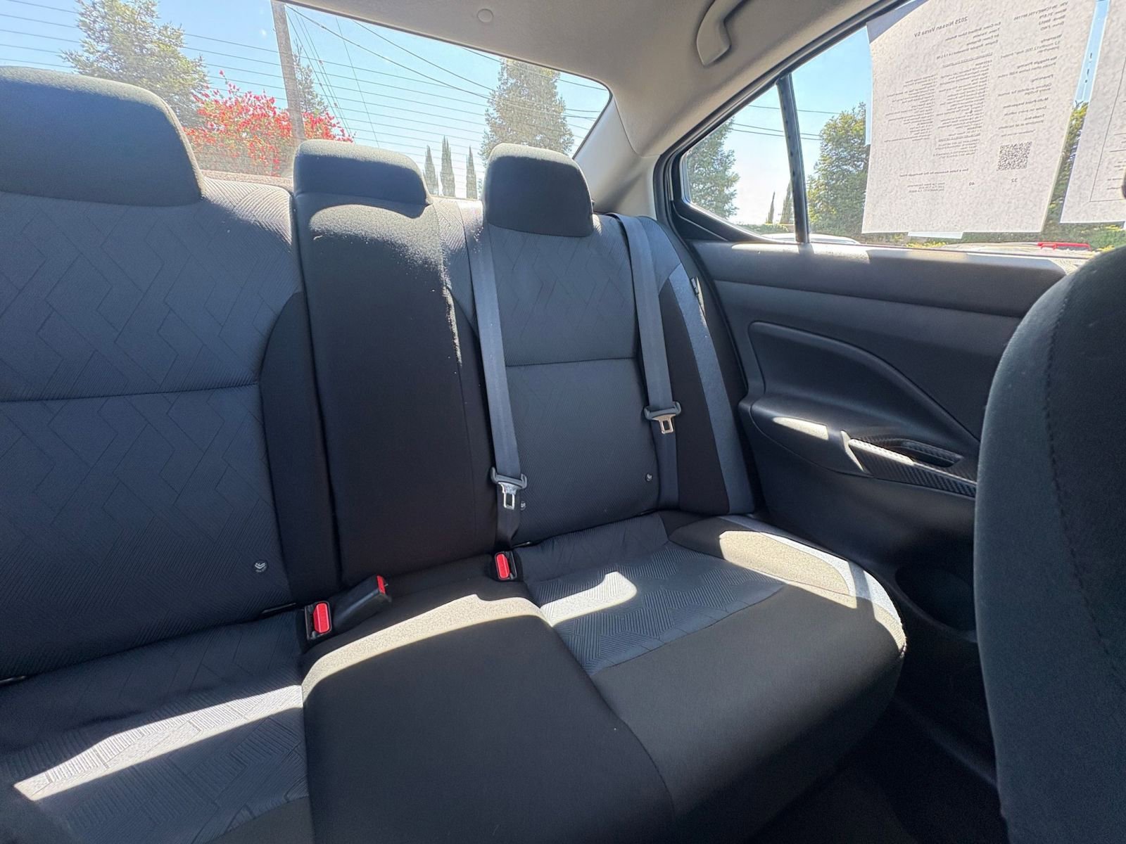 Used 2025 Nissan Versa SV image 35