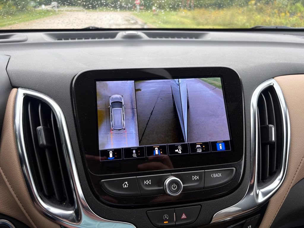 Used 2024 Chevrolet Equinox Premier FWD image 29