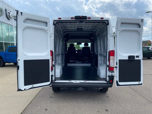 New 2026 RAM ProMaster 2500 w/ Convenience Group FWD image 18