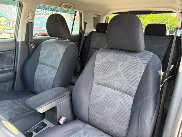 Used 2012 Scion xB FWD image 13