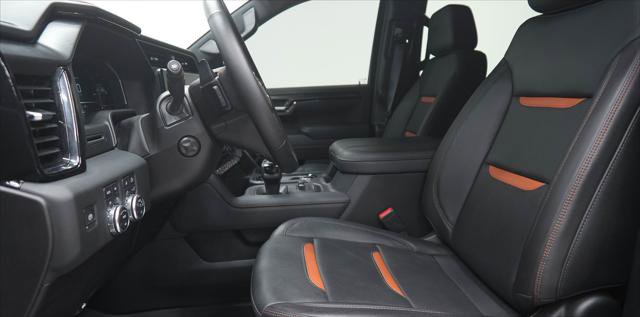 Used 2025 GMC Sierra 1500 AT4 image 31