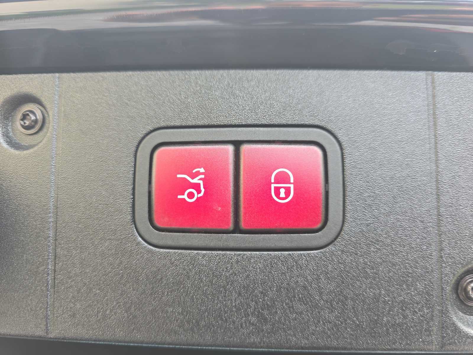 Used 2011 Mercedes-Benz S 550 4MATIC image 28