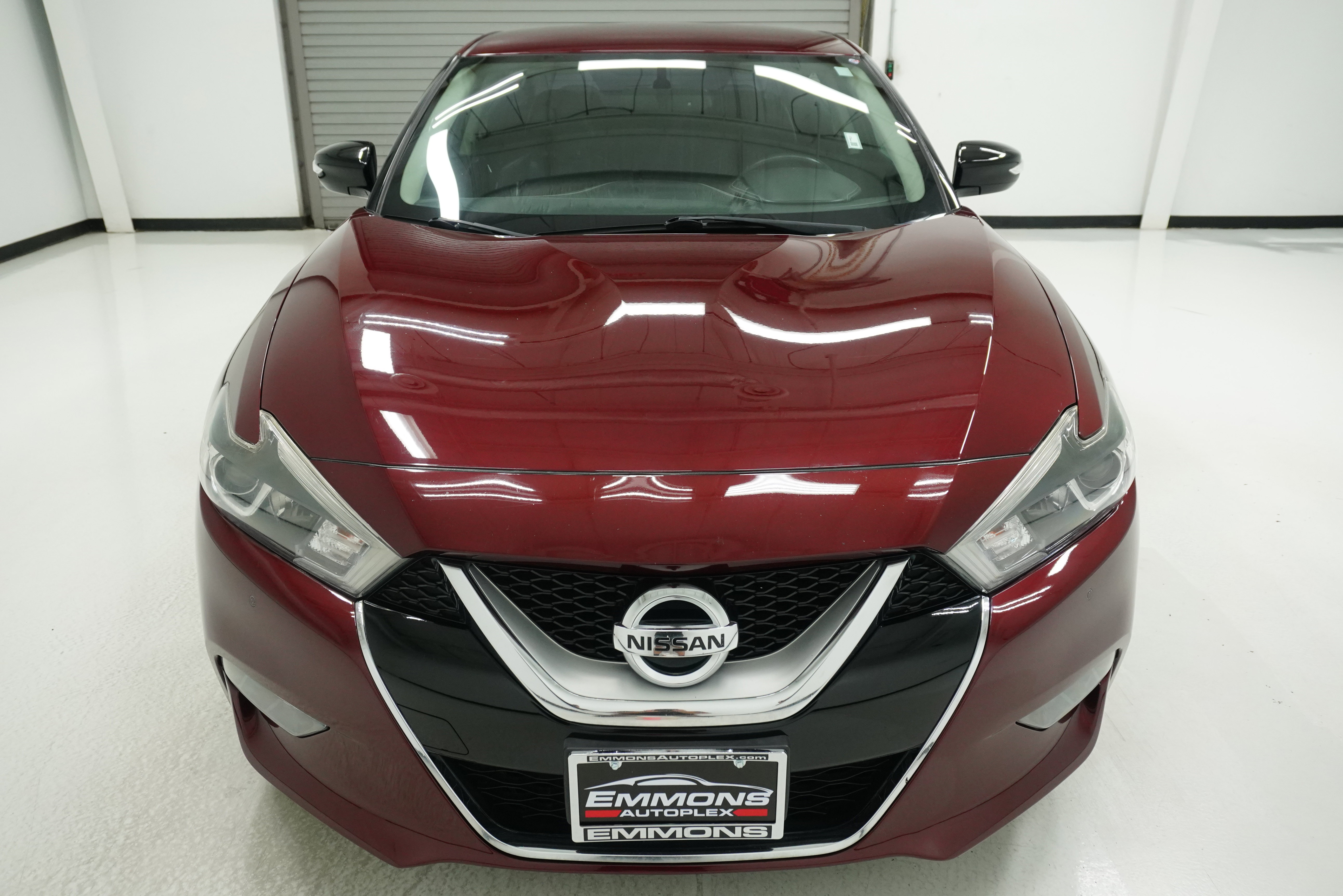 Used 2017 Nissan Maxima 3.5 SV image 2