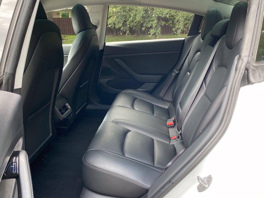 Used 2020 Tesla Model 3 Standard Range RWD image 18