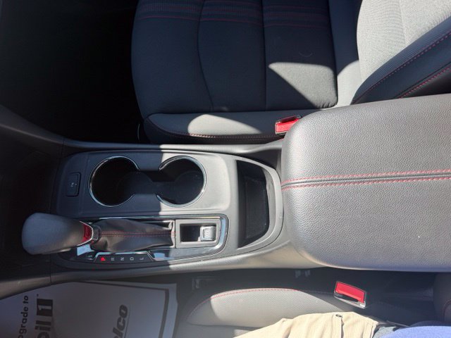 Certified 2022 Chevrolet Equinox RS w/ Infotainment Package FWD image 26