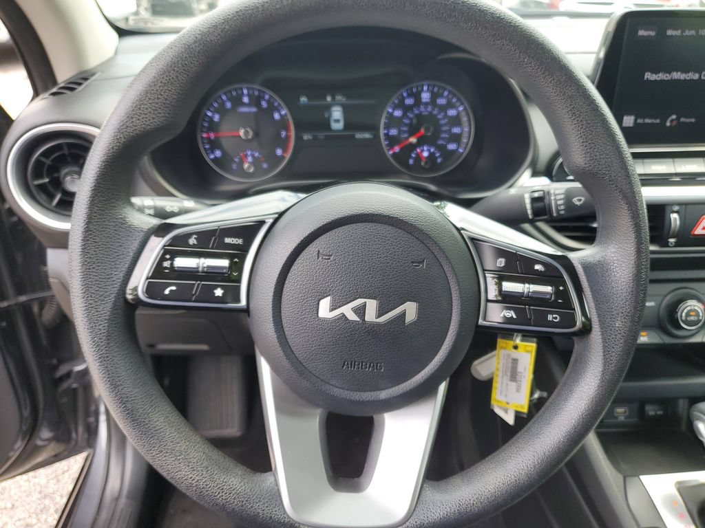 Used 2023 Kia Forte LXS FWD image 21
