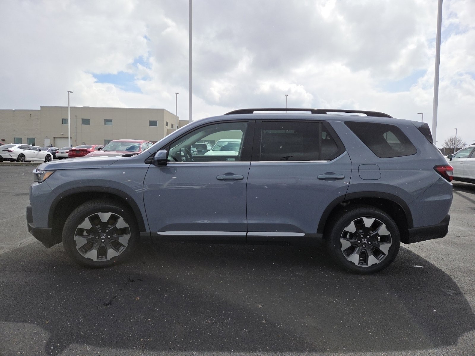 New 2026 Honda Pilot Touring image 12