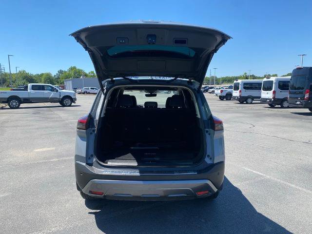 Used 2023 Nissan Rogue SL w/ SL Premium Package FWD image 8