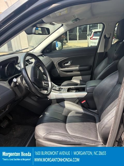 Used 2017 Land Rover Range Rover Evoque SE AWD/4WD image 10