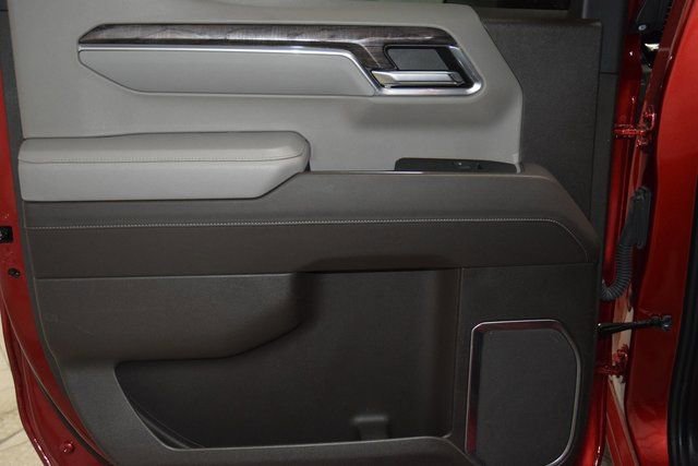 Used 2023 Chevrolet Silverado 1500 LTZ w/ LTZ Premium Package image 46