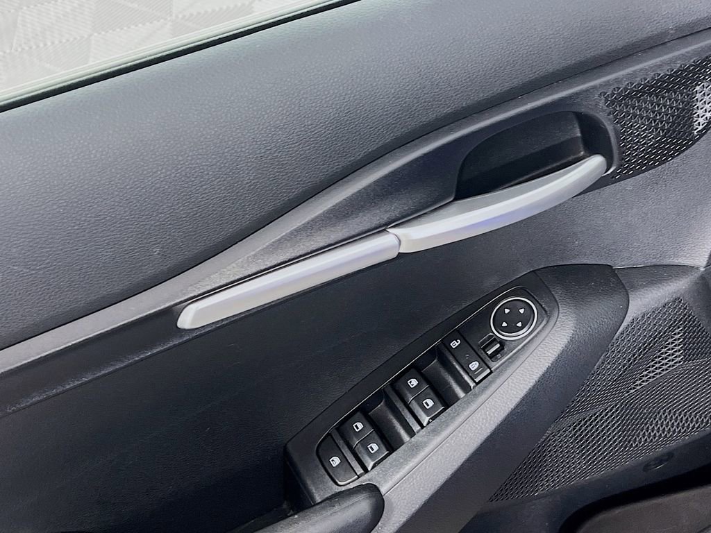 Used 2023 Kia Seltos LX image 17