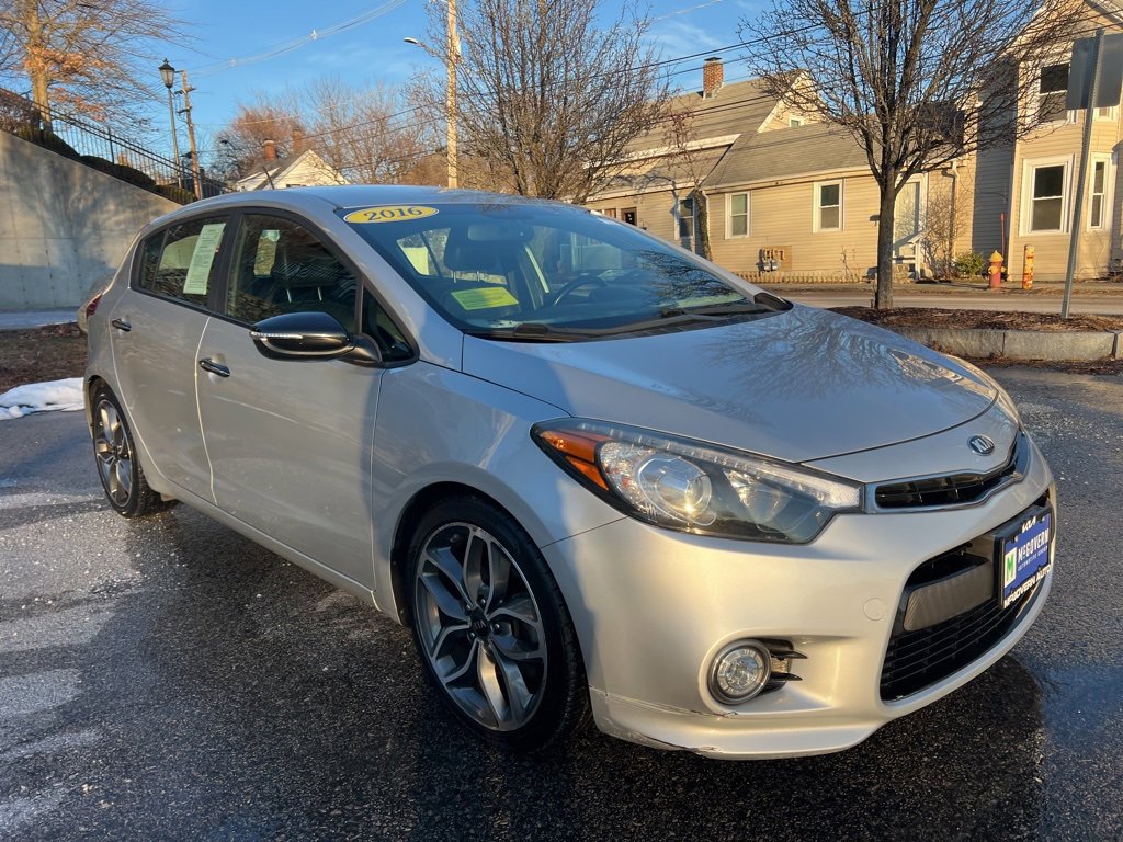 Used 2016 Kia Forte SX image 7