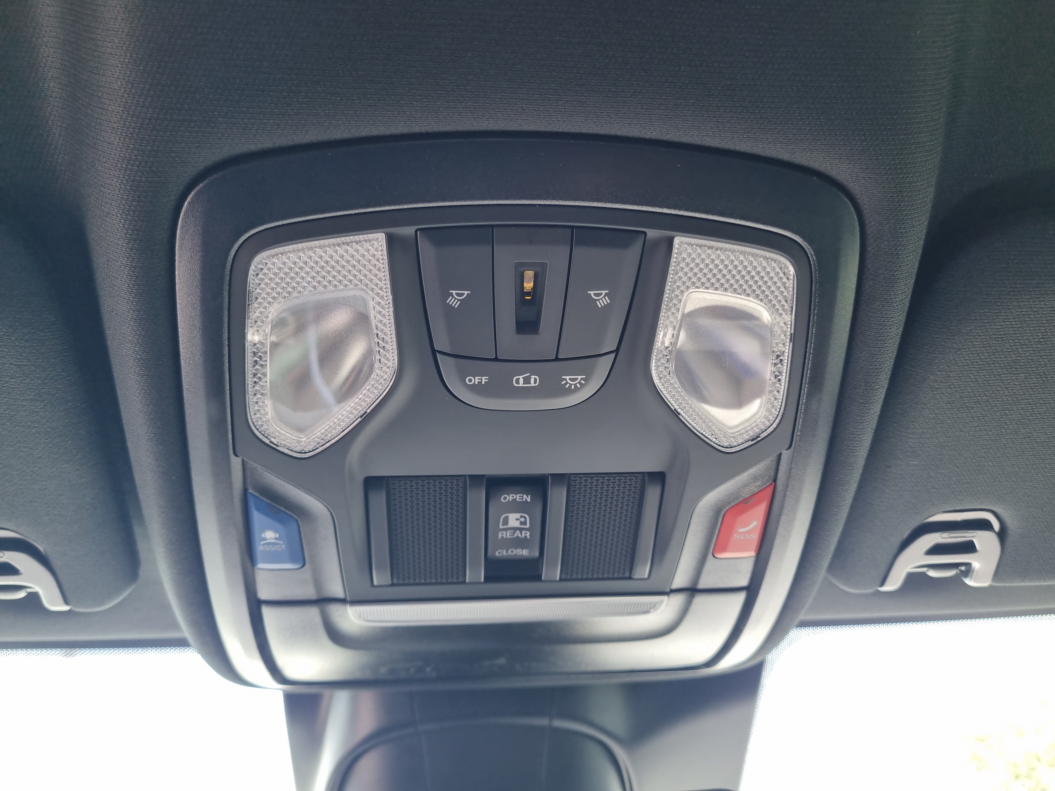 New 2026 RAM 3500 Big Horn AWD/4WD image 31