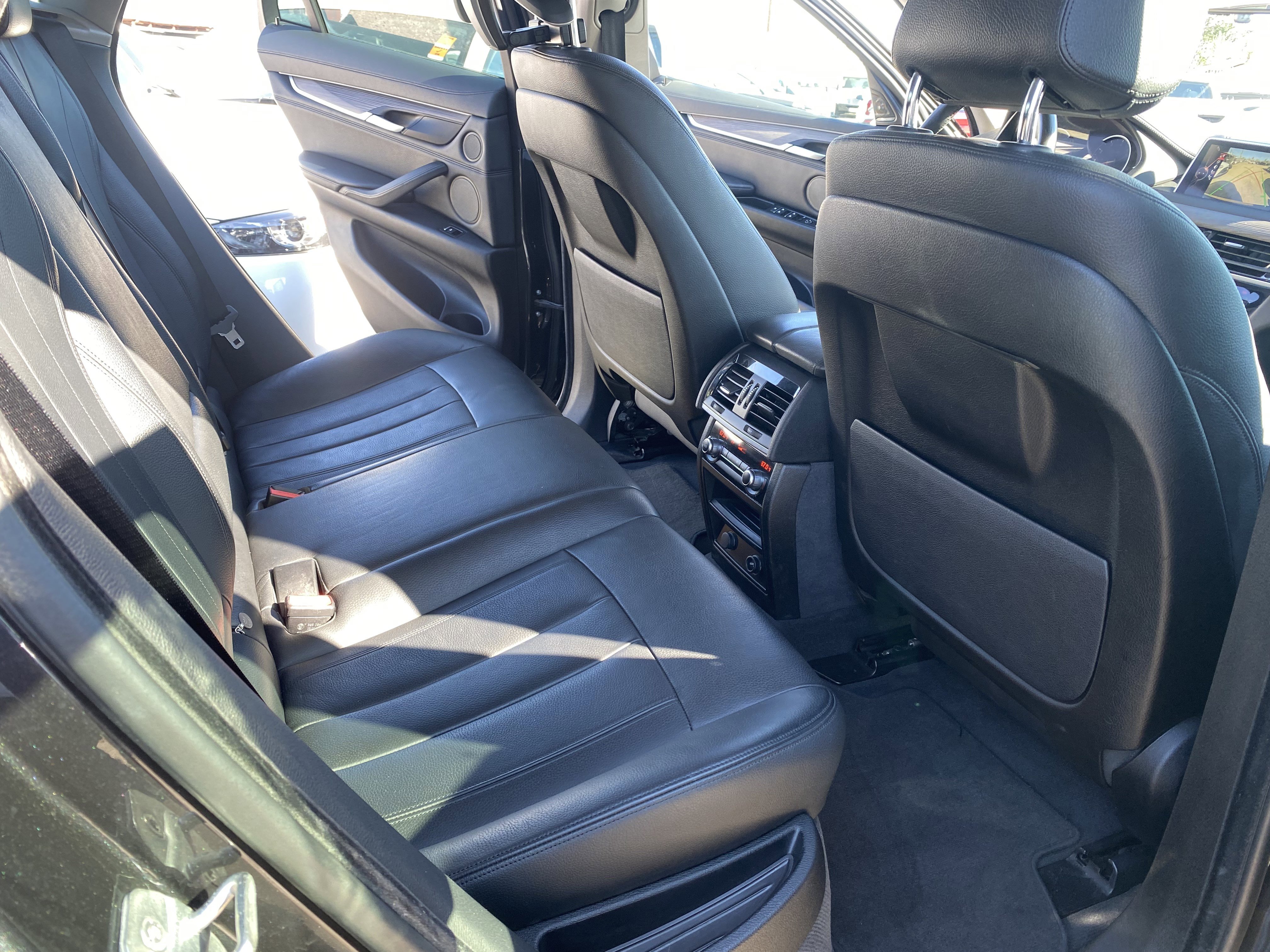 Used 2016 BMW X6 xDrive35i image 15