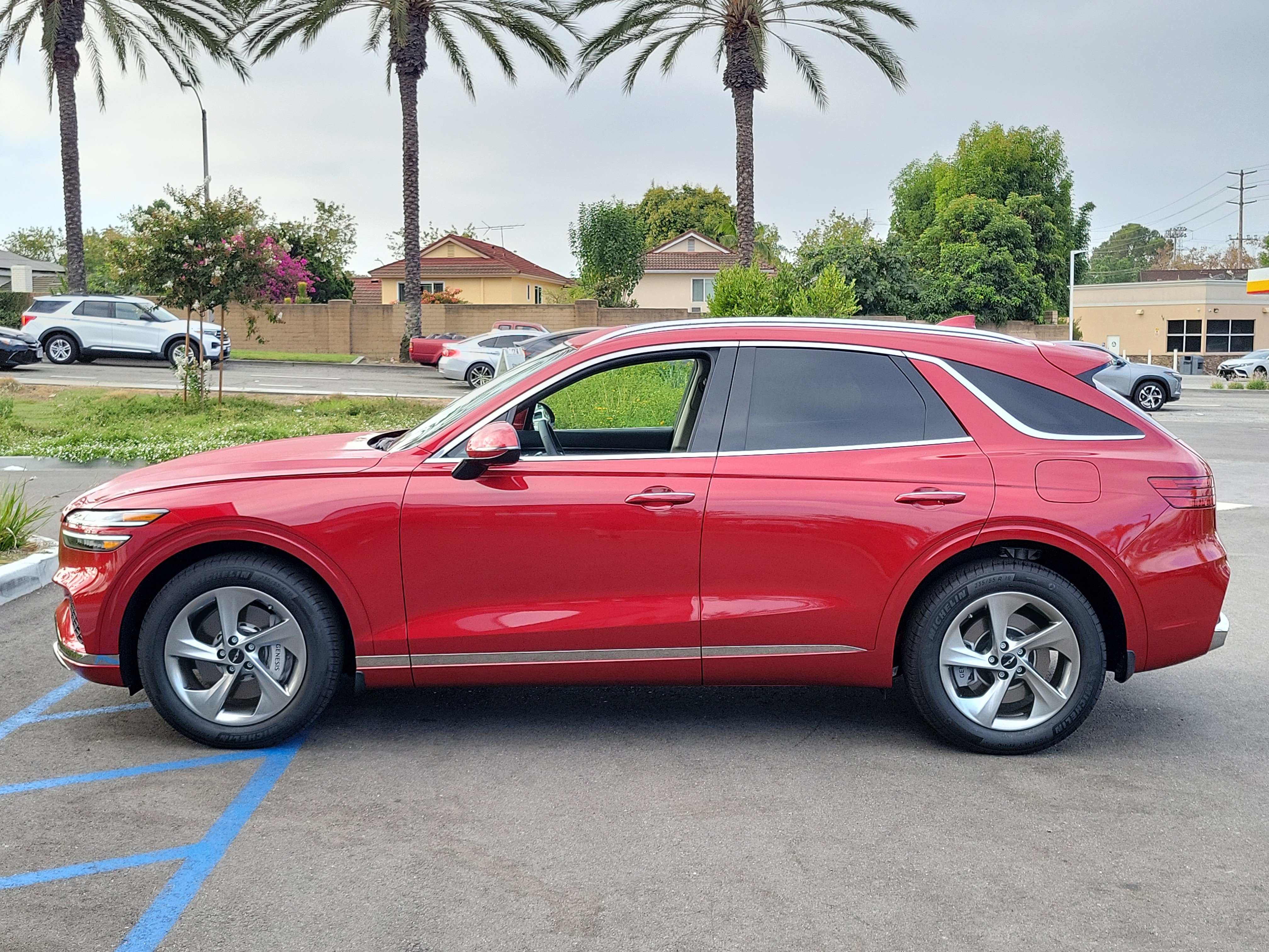 Certified 2026 Genesis GV70 2.5T Select AWD/4WD image 3