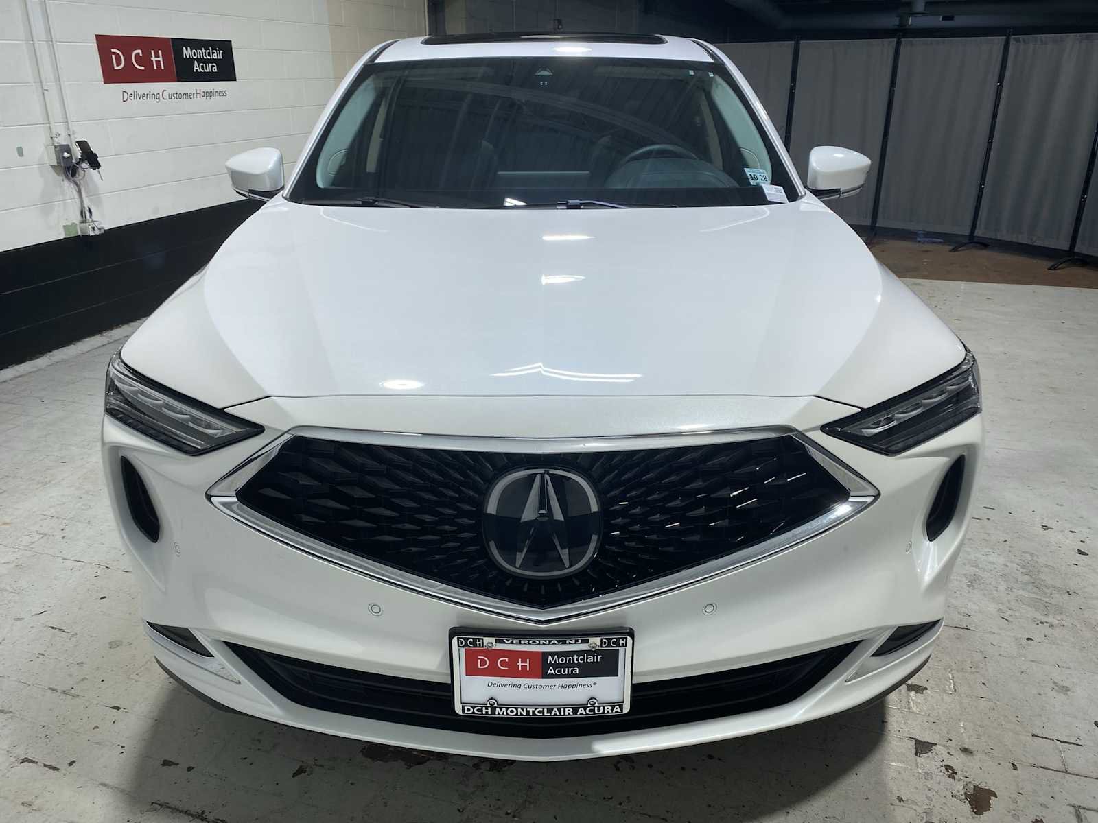 Certified 2024 Acura MDX SH-AWD w/ Technology Package image 6