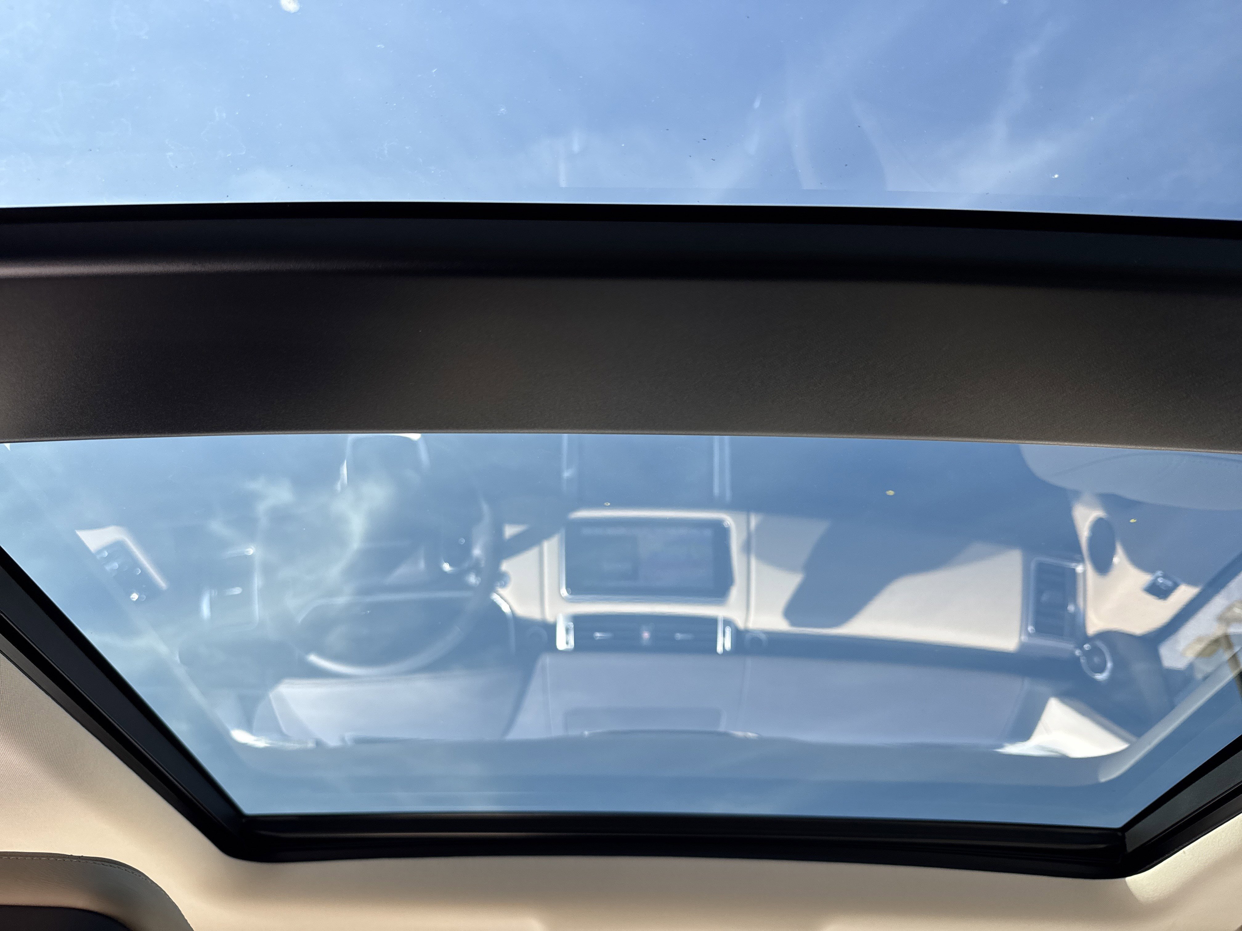 Used 2019 Land Rover Range Rover Sport HSE image 28