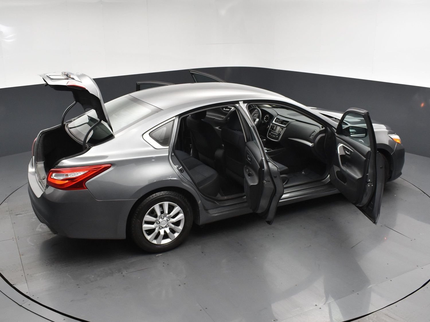 Used 2017 Nissan Altima 2.5 S w/ Power Driver Seat Package FWD image 25