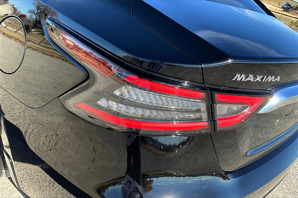 Used 2022 Nissan Maxima Platinum w/ Sport Mat Group image 25