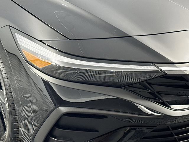 New 2026 Hyundai Elantra Sport image 38