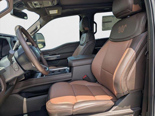 New 2025 Ford F250 King Ranch w/ FX4 Off-Road Package image 4