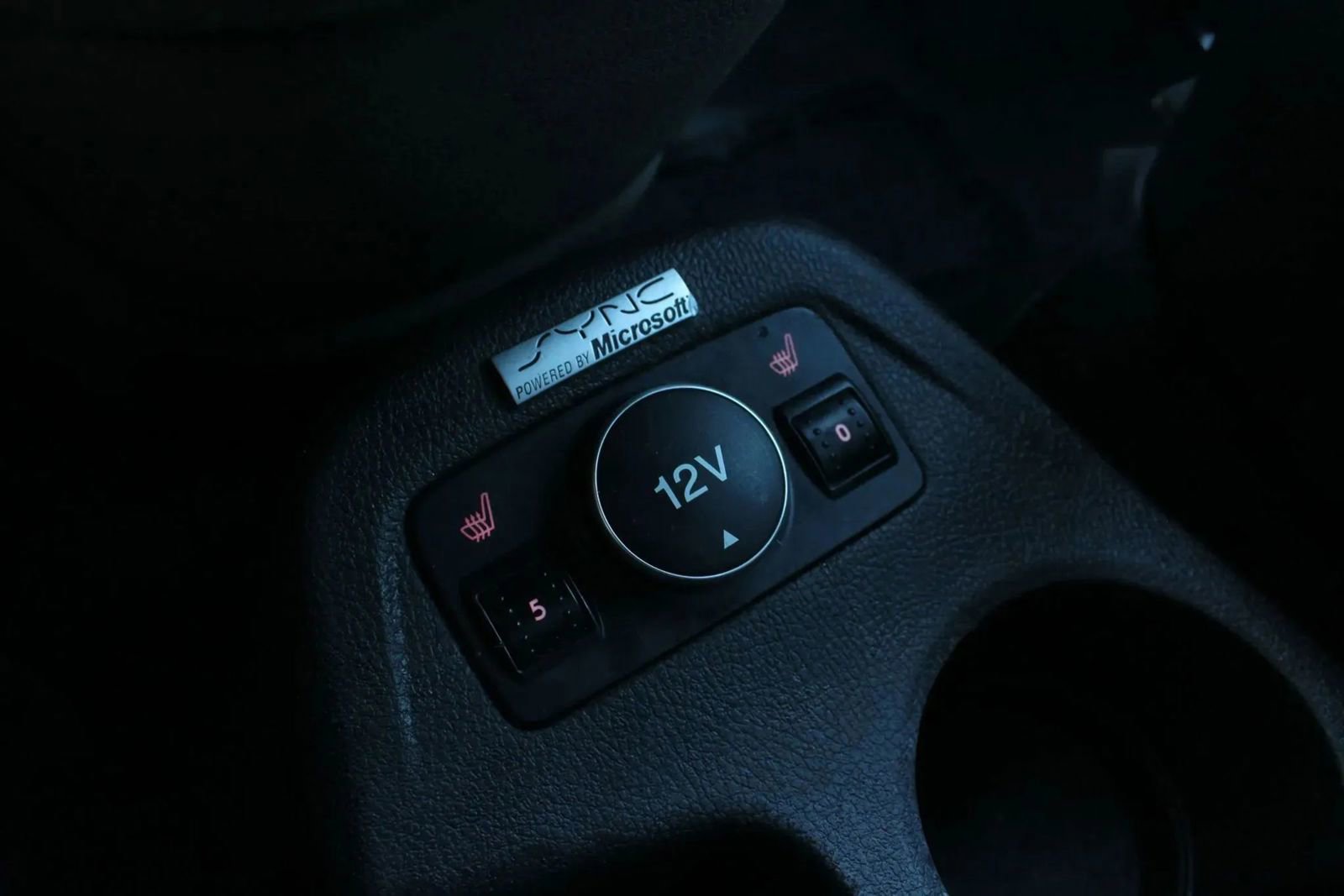 Used 2014 Ford Transit Connect Titanium FWD image 25